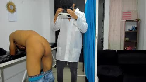 Snapshot of hot_sexmature chatting on February 13, 1:48 pm Vanesa Oliver and Andrew online show from February 13, 1:48 pm