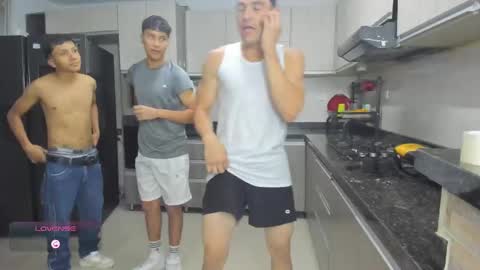 Snapshot of hot_sexmature chatting on September 23, 11:19 pm Vanesa Oliver and Andrew online show from September 23, 11:19 pm