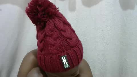 Snapshot of hot_shayla chatting on March 2, 4:47 am esiiii online show from March 2, 4:47 am