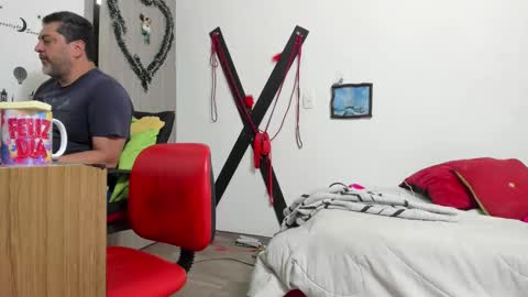 Snapshot of hotandfierylatinos chatting on October 6, 9:40 am hotandfierylatinos online show from October 6, 9:40 am