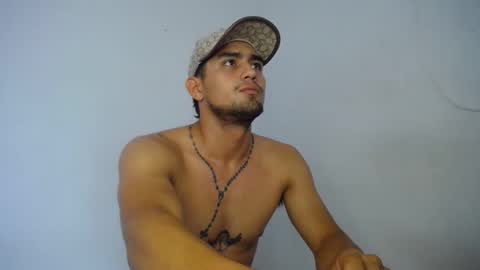 hotboy69nino online show from November 4, 7:35 pm