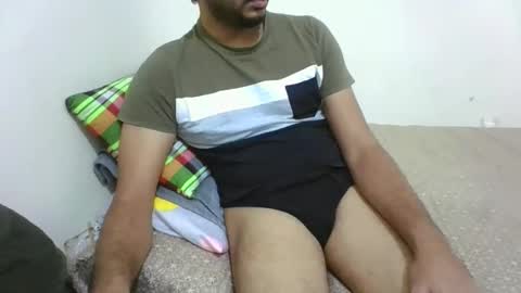 Snapshot of hotboy8677 chatting on October 12, 11:20 am Hotboy8677 online show from October 12, 11:20 am