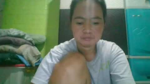 Snapshot of hotchicks4uxx chatting on February 5, 10:44 pm hotchicks4uxx online show from February 5, 10:44 pm