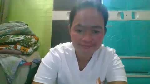 Snapshot of hotchicks4uxx chatting on February 27, 4:52 am hotchicks4uxx online show from February 27, 4:52 am