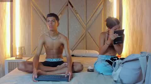 hotcouple_222 online show from November 25, 7:41 am