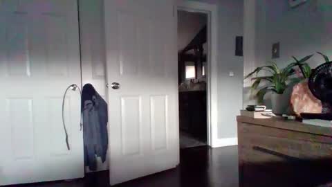 Snapshot of hotdog1124 chatting on November 5, 1:00 pm hotdog1124 online show from November 5, 1:00 pm