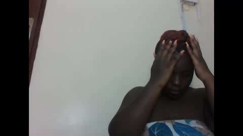 Snapshot of hotebbbyy chatting on December 9, 7:50 am EBBY online show from December 9, 7:50 am