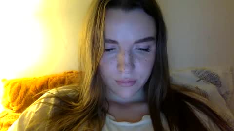 Snapshot of hoteffy chatting on November 3, 9:16 pm effy online show from November 3, 9:16 pm