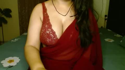 Snapshot of hoteliza6 chatting on October 24, 3:52 pm Eliza i dont show face in any show online show from October 24, 3:52 pm