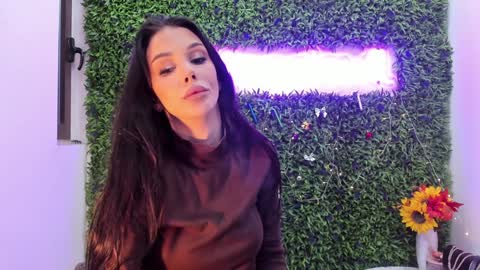 Snapshot of hotfallingdevil chatting on December 17, 5:46 am hotfallingdevil online show from December 17, 5:46 am