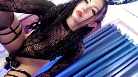 hotfucking_queen1111 online show from November 4, 9:52 am