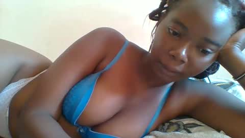 Queen online show from January 10, 7:10 am