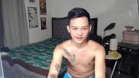 hotguy0503 online show from October 30, 3:46 pm