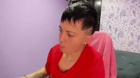 hannah online show from November 9, 2:10 am