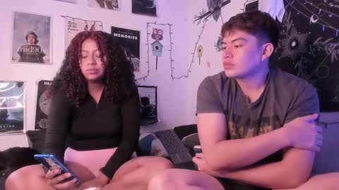 Sam and Nico online show from October 3, 4:04 pm