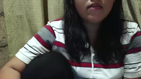 Snapshot of hotiemorenagurl18 chatting on November 20, 8:36 am hotiemorenagurl18 online show from November 20, 8:36 am