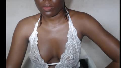 hotjessie0 online show from September 11, 6:02 am