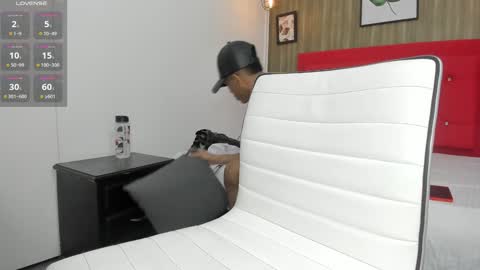 Snapshot of hotkoljeixxx chatting on December 3, 3:20 am Hotkoljei online show from December 3, 3:20 am