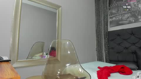 Snapshot of hotkoljeixxx chatting on January 21, 2:43 am Hotkoljei online show from January 21, 2:43 am