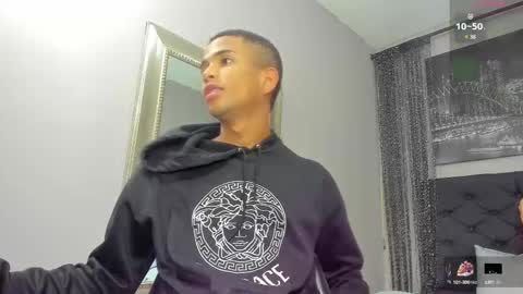 Snapshot of hotkoljeixxx chatting on February 25, 3:52 am Hotkoljei online show from February 25, 3:52 am