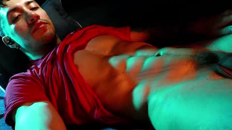 Hotlatinking online show from February 2, 2:48 am