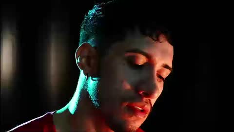 Hotlatinking online show from September 12, 8:31 pm