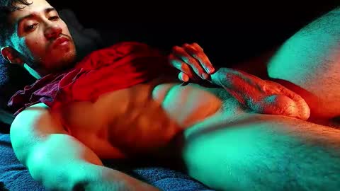 Hotlatinking online show from March 24, 8:08 am