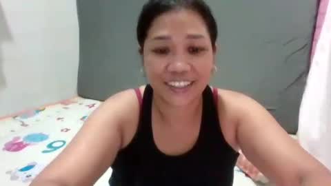 Snapshot of hotlavender chatting on September 15, 2:22 am hotlavender online show from September 15, 2:22 am