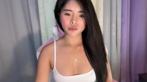 Snapshot of hotloveaxx chatting on November 5, 2:39 pm Vea online show from November 5, 2:39 pm