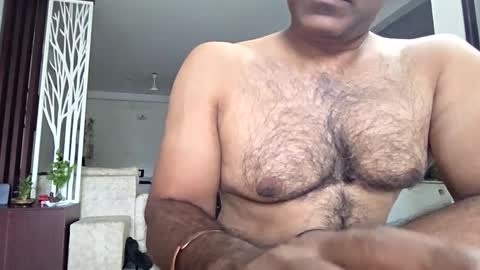 Snapshot of hotm_on_cam chatting on October 23, 9:52 am hotm_on_cam online show from October 23, 9:52 am