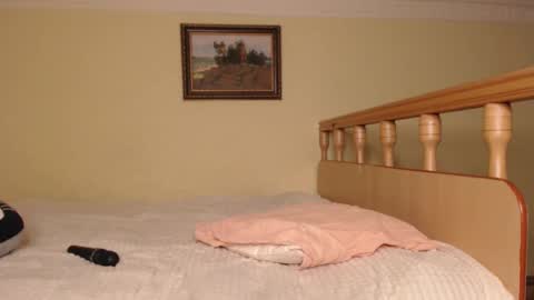 hotmp4 online show from February 3, 8:13 pm