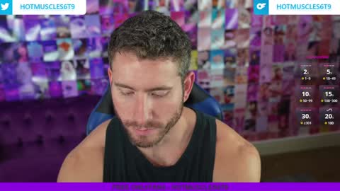 Snapshot of hotmuscles6t9 chatting on January 12, 8:25 am hotmuscles6t9 online show from January 12, 8:25 am