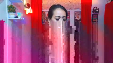 Snapshot of hotpinay_mira chatting on December 20, 10:22 am hotpinay_mira online show from December 20, 10:22 am