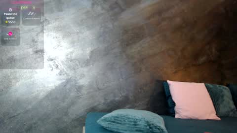 Celine online show from January 5, 9:57 pm