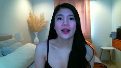 Snapshot of hotsweetangel00 chatting on September 30, 3:00 am Sweet Angel online show from September 30, 3:00 am