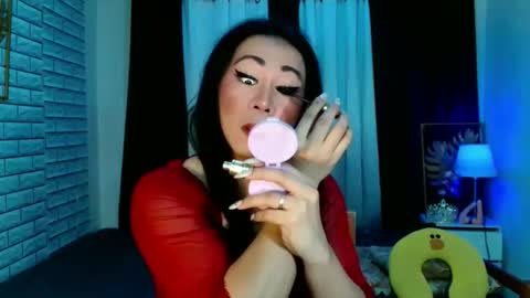 Snapshot of hott_summerr chatting on November 23, 12:05 pm Alex Summer online show from November 23, 12:05 pm