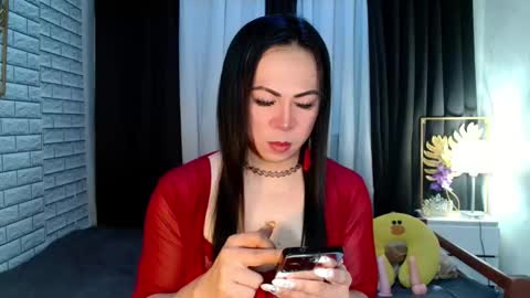 Snapshot of hott_summerr chatting on December 5, 12:25 pm Alex Summer online show from December 5, 12:25 pm