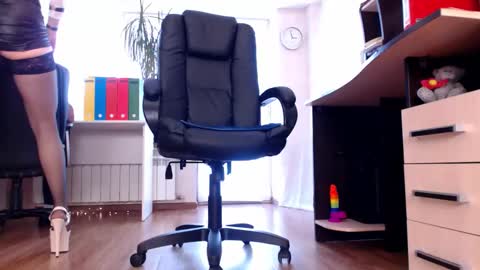 CassieAndDonald online show from October 27, 11:58 am