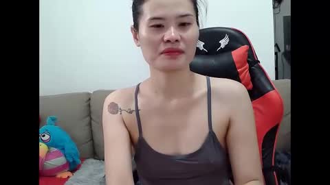 hottest0916 online show from February 7, 12:58 am