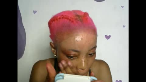 Snapshot of hottie_baddie14 chatting on October 28, 9:39 pm hottie baddie14 online show from October 28, 9:39 pm