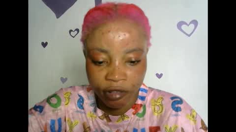 Snapshot of hottie_baddie14 chatting on October 29, 7:04 pm hottie baddie14 online show from October 29, 7:04 pm