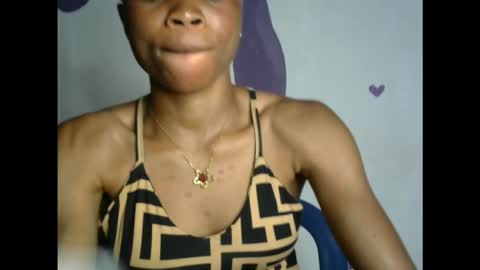Snapshot of hottie_baddie14 chatting on November 21, 9:24 pm hottie baddie14 online show from November 21, 9:24 pm