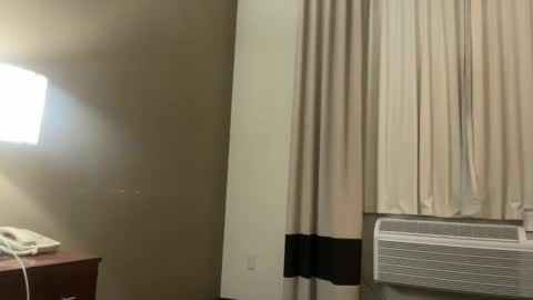 hottiewithabody101 online show from October 21, 1:06 am