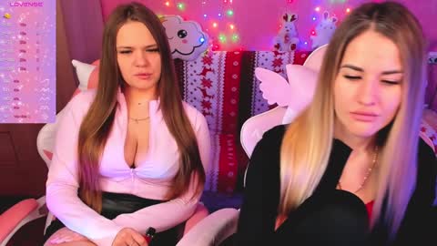 Ivanna and Jessica online show from January 19, 6:09 am