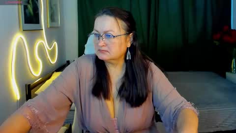 Anna online show from March 3, 2:39 am