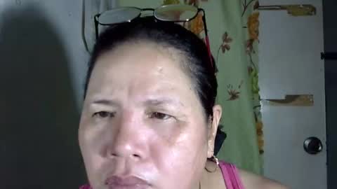 hottycrissy4u online show from May 8, 5:57 am