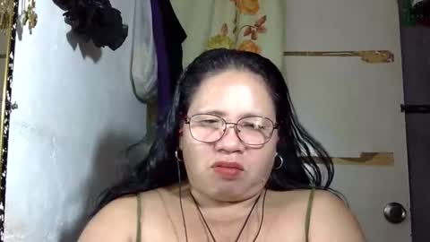 hottycrissy4u online show from June 2, 1:24 pm