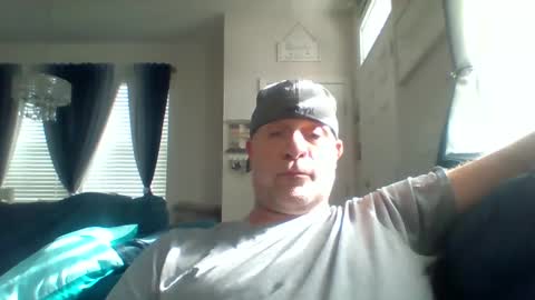 Snapshot of hotyummycock69 chatting on October 3, 8:39 pm hotyummycock69 online show from October 3, 8:39 pm