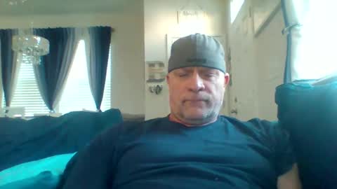 hotyummycock69 online show from February 10, 1:26 pm