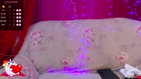 Snapshot of hotzlata chatting on March 10, 9:43 am Hotzlata online show from March 10, 9:43 am